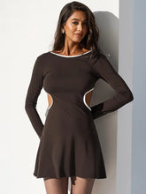 Contrast Trim Side Cut Backless Long Sleeve Mini Dress