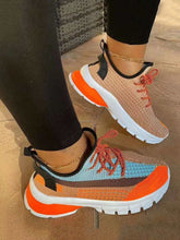 Lace Up Flyweaving sneakers