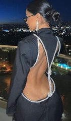 LONG-SLEEVED SUIT IN BLACK
