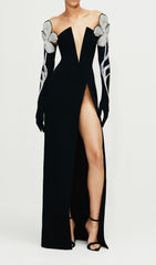 DEEP V MAXI DRESS IN BLACK