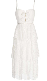 FRONT BOW TIERED MIDI DRESS IN WHITE