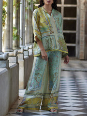 Digital Printed Trumpet Sleeves Print Cape