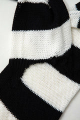 Contrast Strip Pin Crop Knit Top