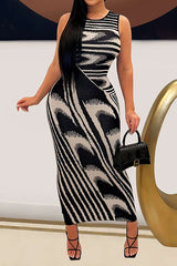 Abstract Print Sleeveless Round-Neck Midi Dress