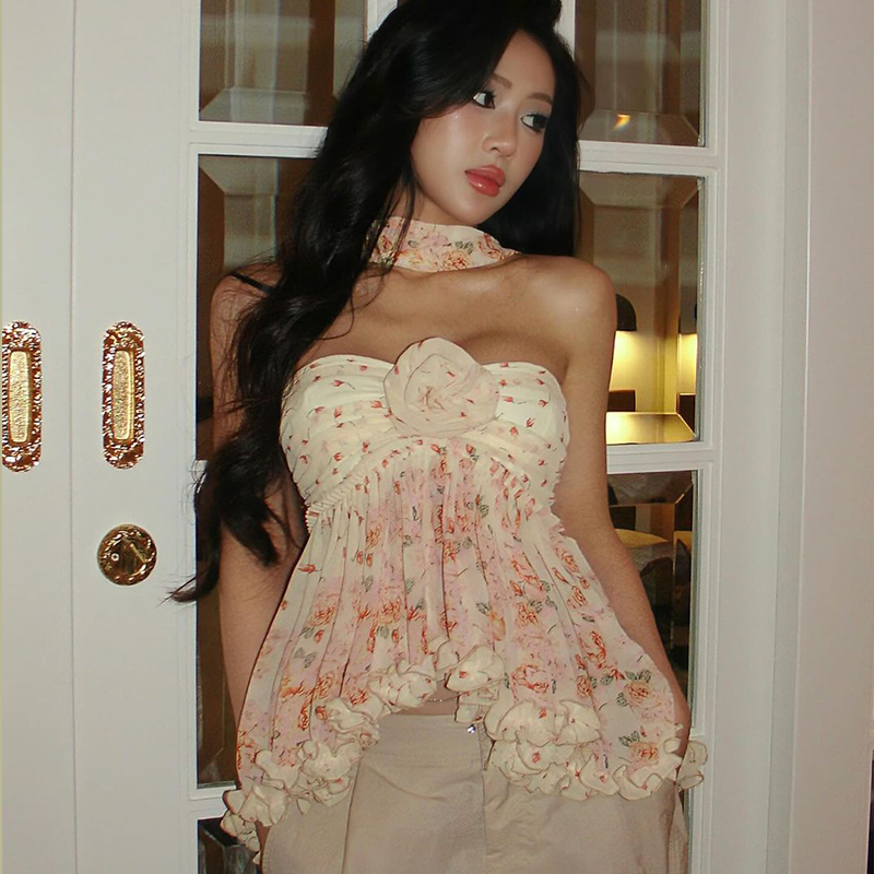 Mileena Floral Halter Top