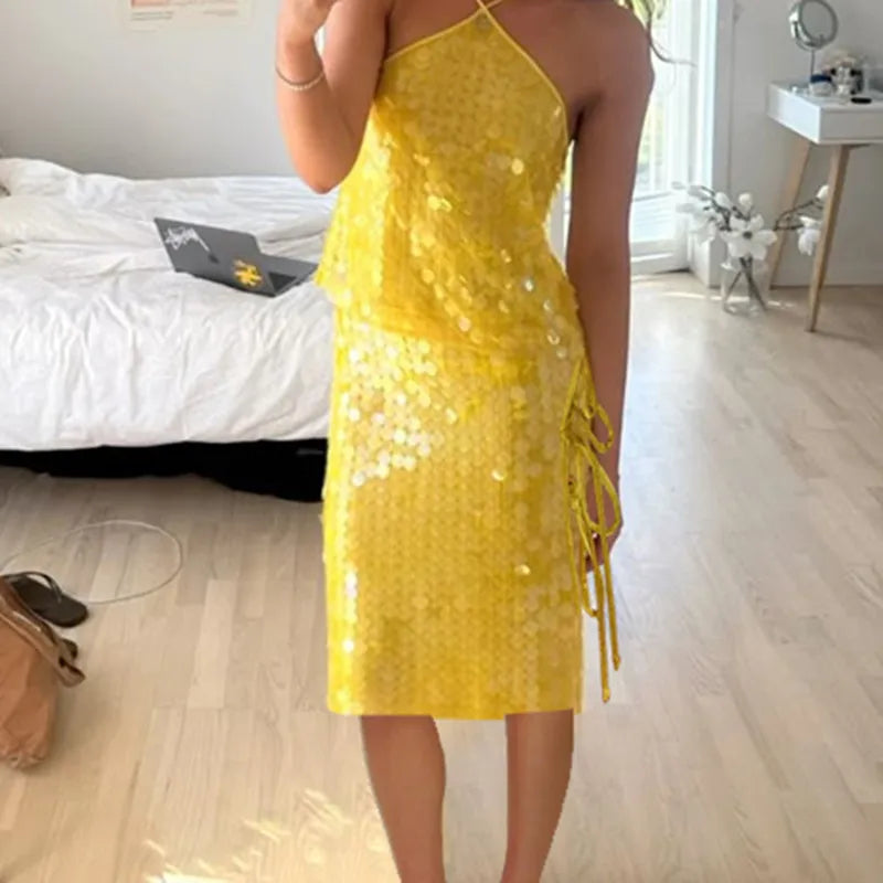 Radiant Sequin Side Split Midi Skirt - Shimmering High-Slit Design