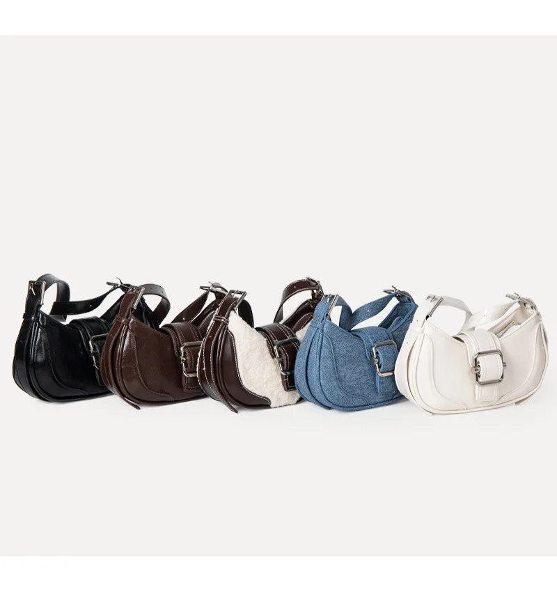 Black Buckle-Detail Shoulder Bag