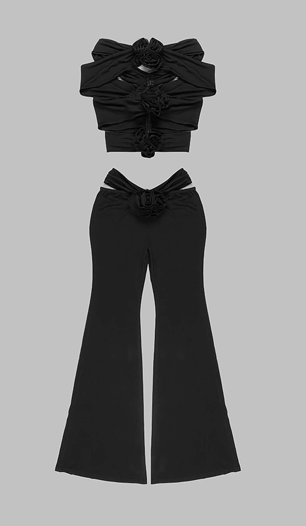 3D FLOWER-EMBELLISHED JUMPSUIT IN BLACK