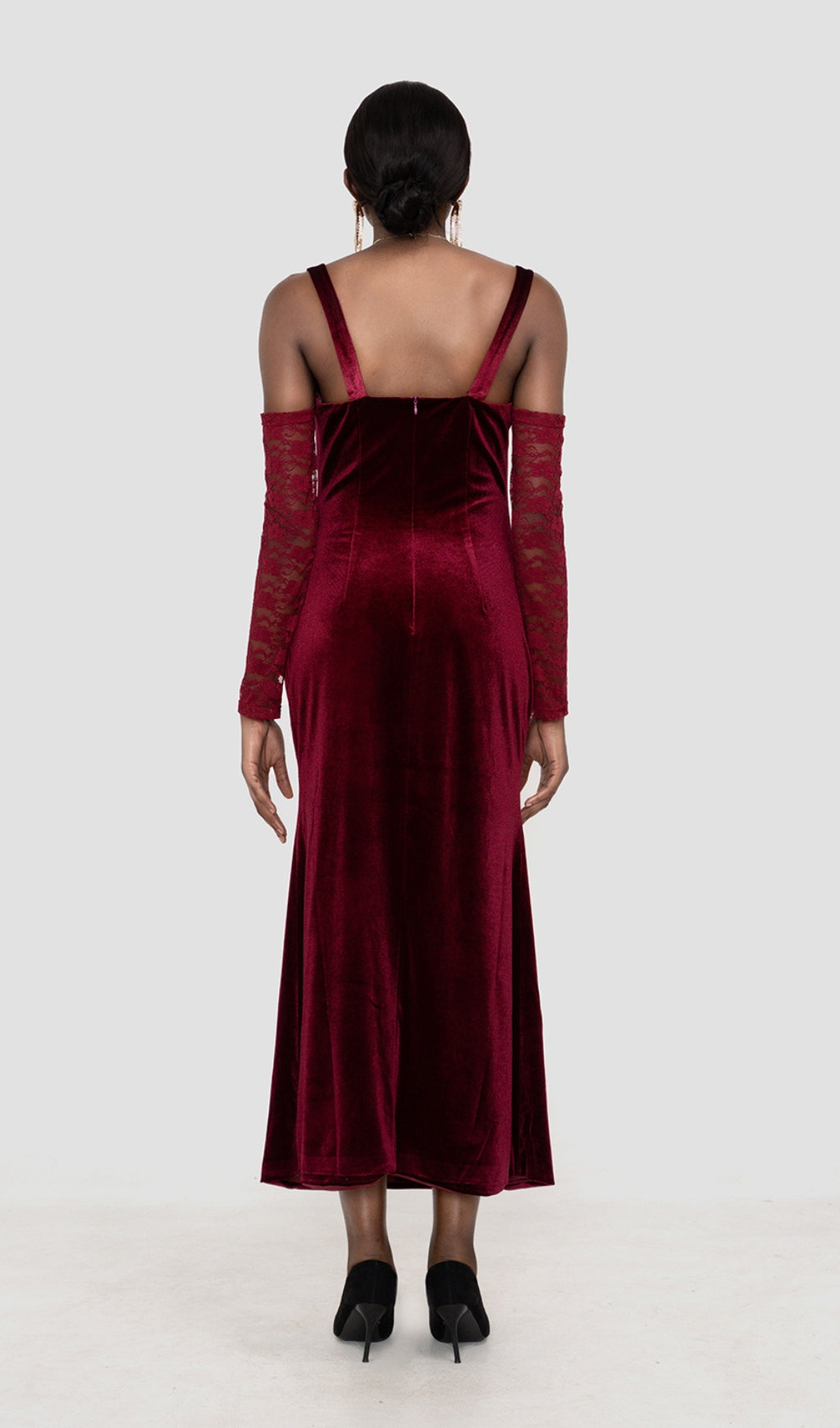 VELVET MAXI DRESS IN WINE