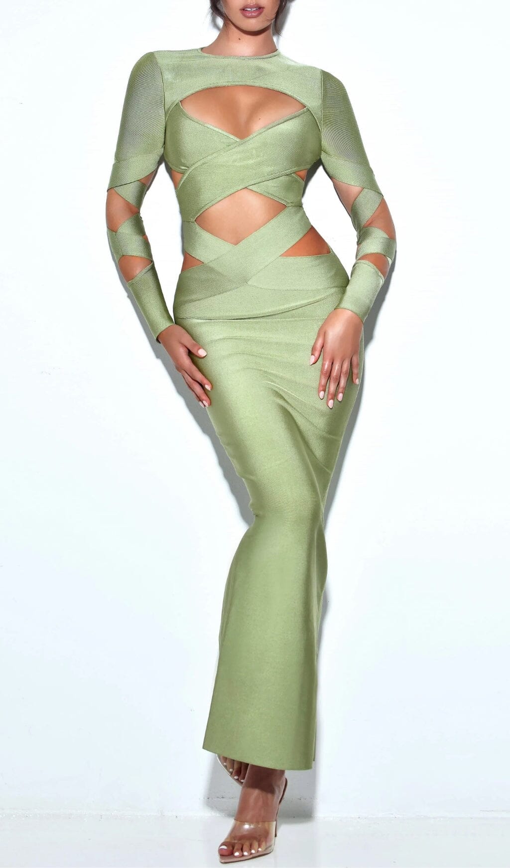 MAXI LONG SLEEVE BANDAGE DRESS IN GREEN