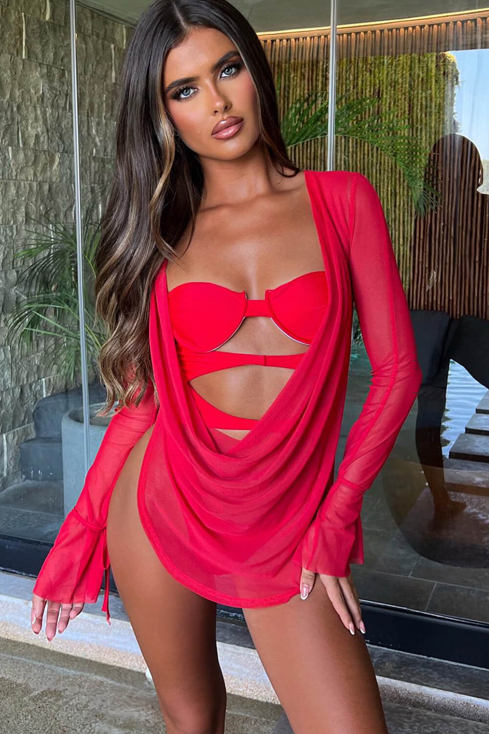 Cut Out Underwire One Piece Swimsuit - Red