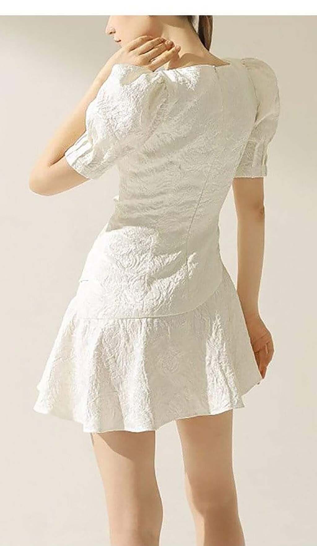 PUFFY SLEEVE BUTTON MINI DRESS IN WHITE